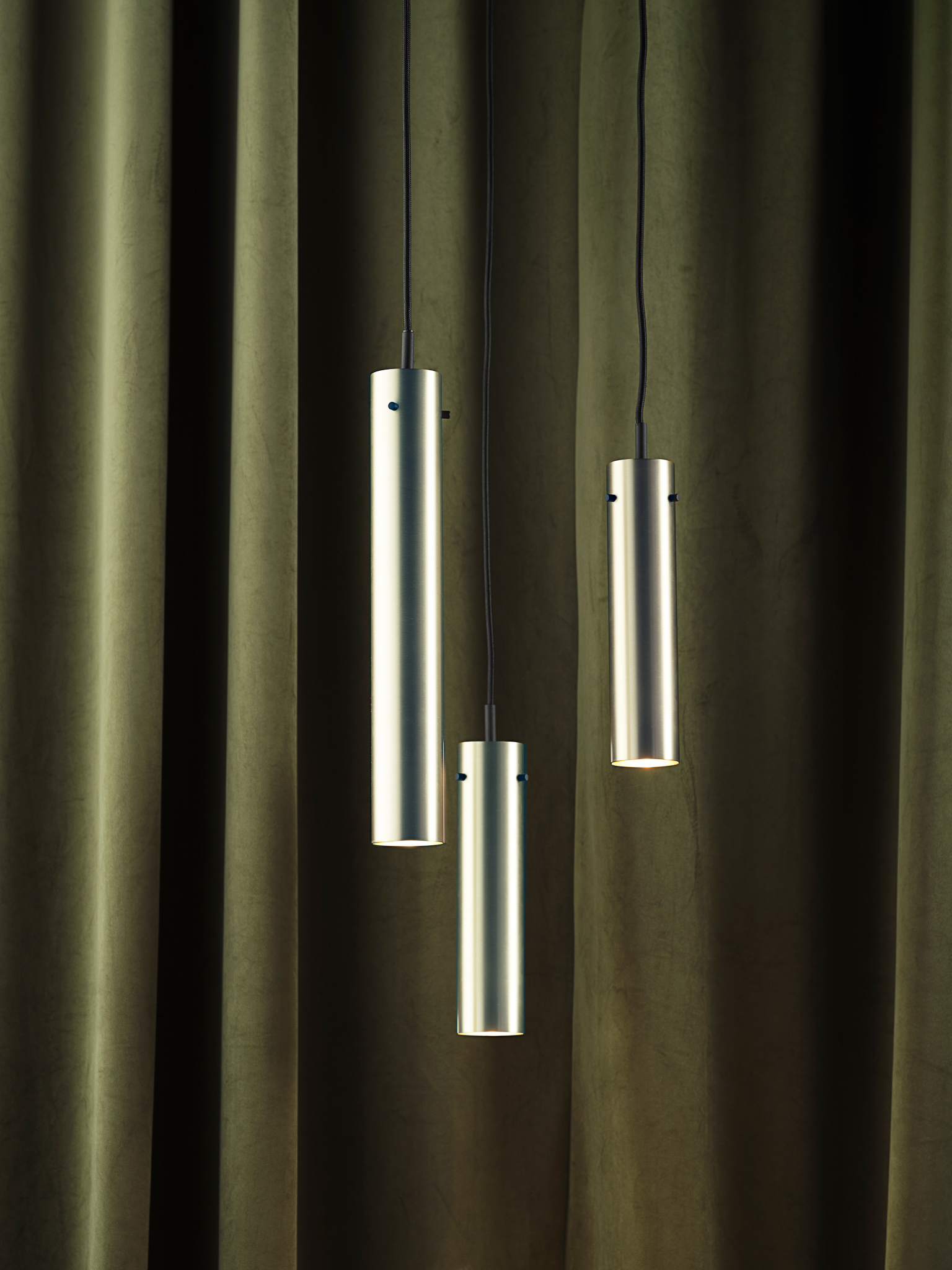 FRANDSEN // FM 2014 PENDANT Ø5,5XH36 EU - STAINLESS STEEL POLISHED