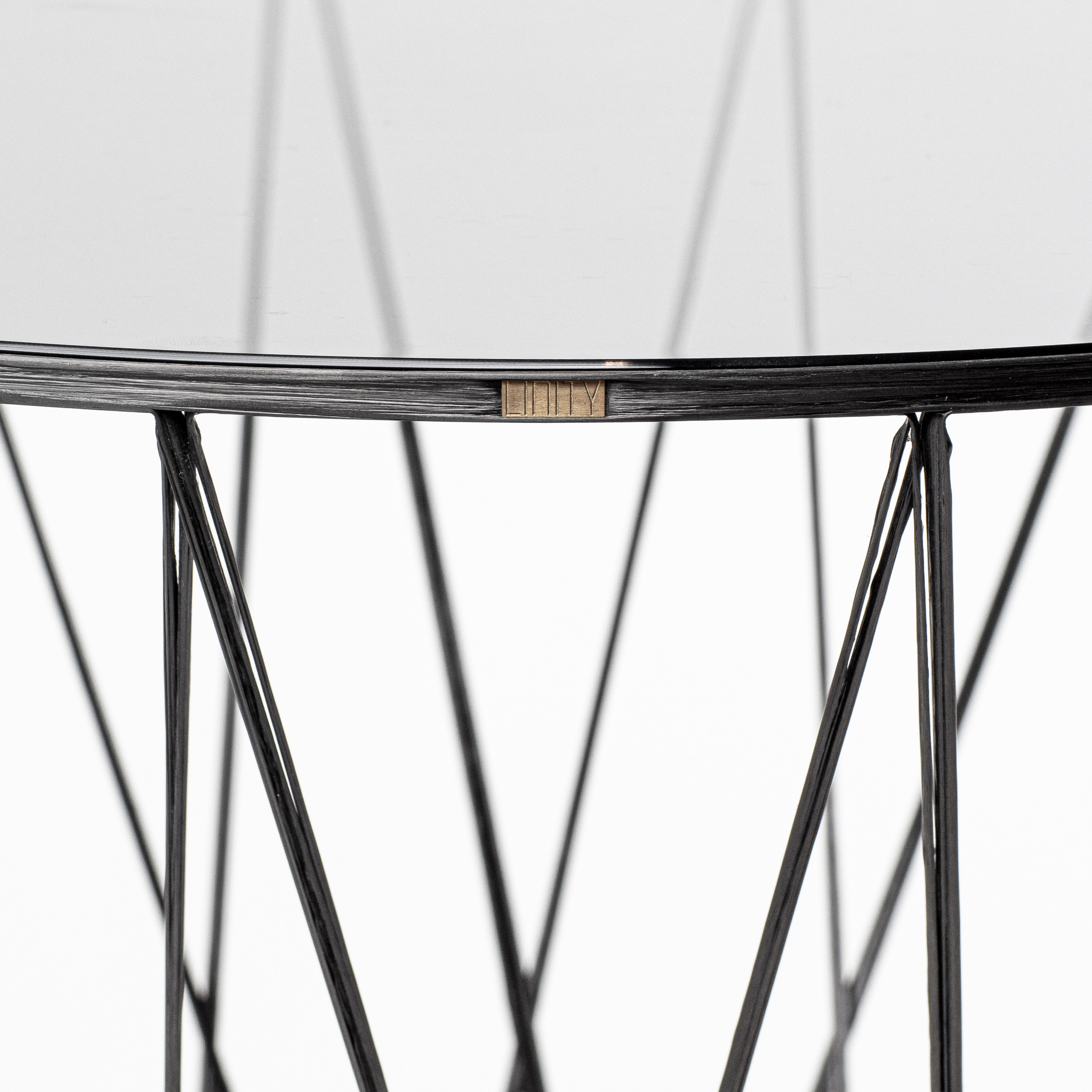 LINITY // OKAB - BISTRO TABLE | CARBON | BLACK