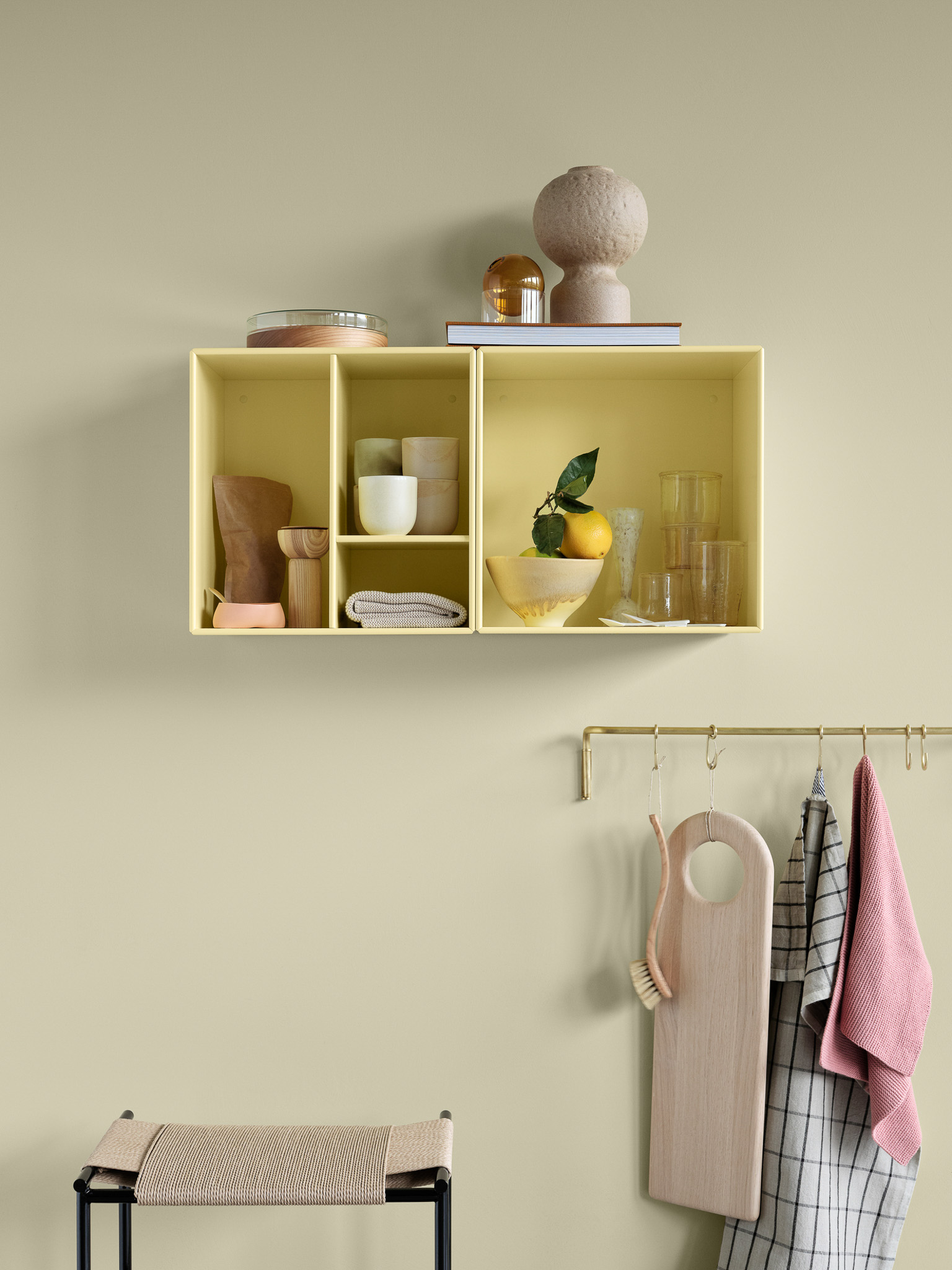 MONTANA // MINI 1003 - SHELF MODULE WITH LEFT DOOR | 09 NORDIC