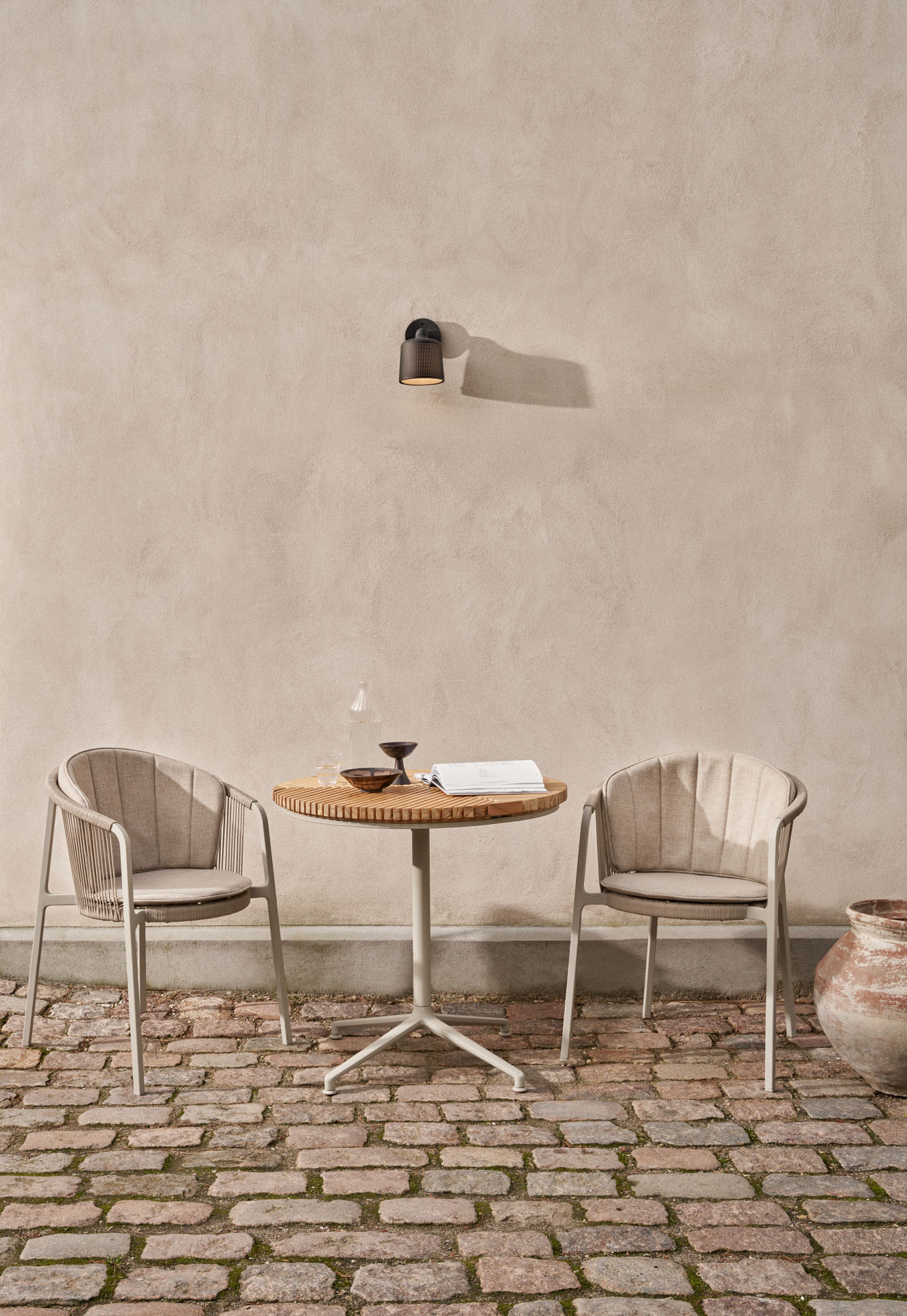 Vipp // LAGRASSE Dinner Set small - 2x Vipp 710 + 1x Vipp 712 Vipp // LAGRASSE Dinner Set small - 2x Vipp 710 + 1x Vipp 712