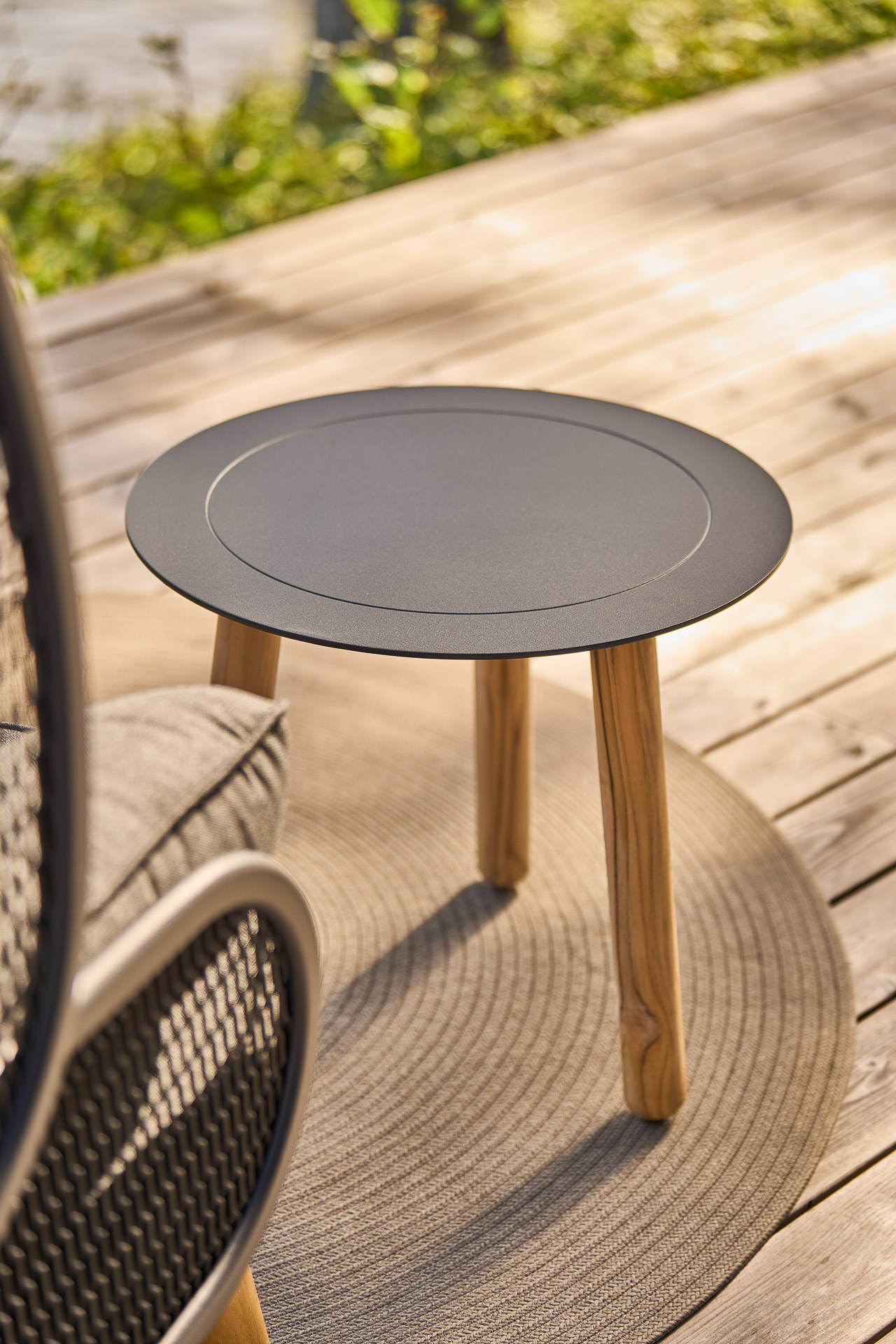 MINDO // MINDO 118 SIDE TABLE - DARK GRAY