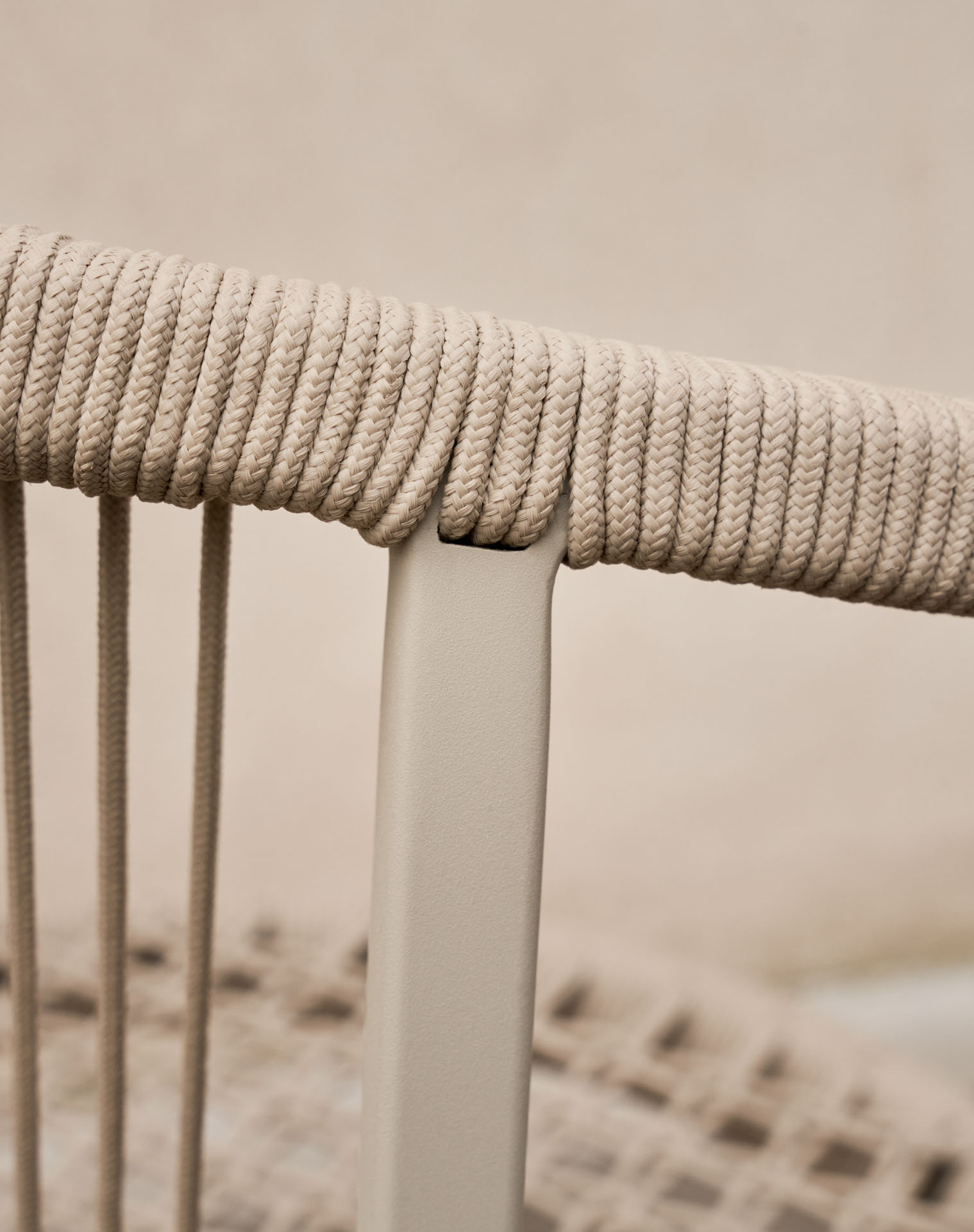 Vipp 710 // LAGRASSE Chair - Gartenstuhl, dune sand