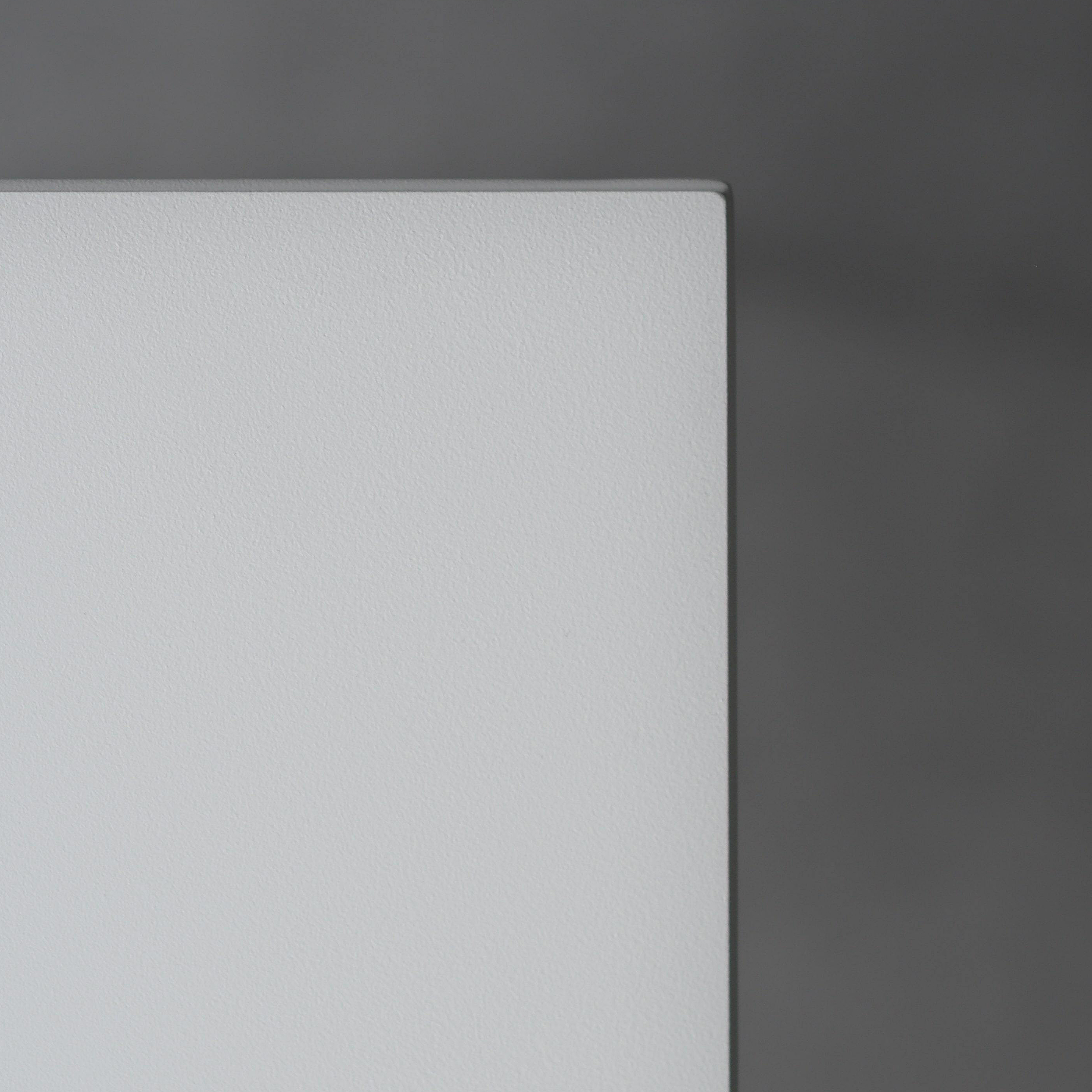 METAL BUDE // SOLI X - LEVEL TABLE | WHITE
