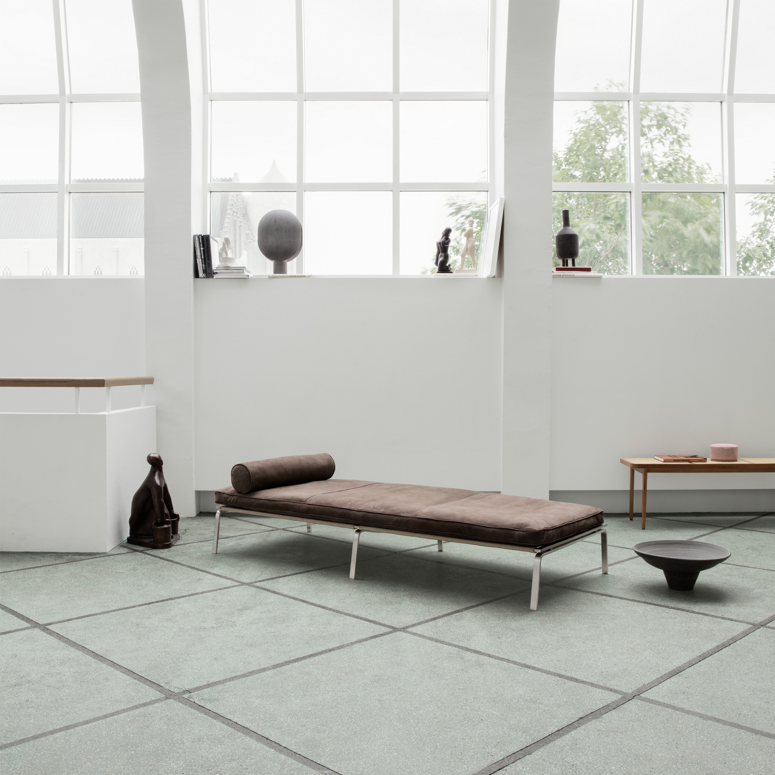NORR11 // MAN - DAYBED | STEEL | LEATHER DUNES ANTHRACITE 21003