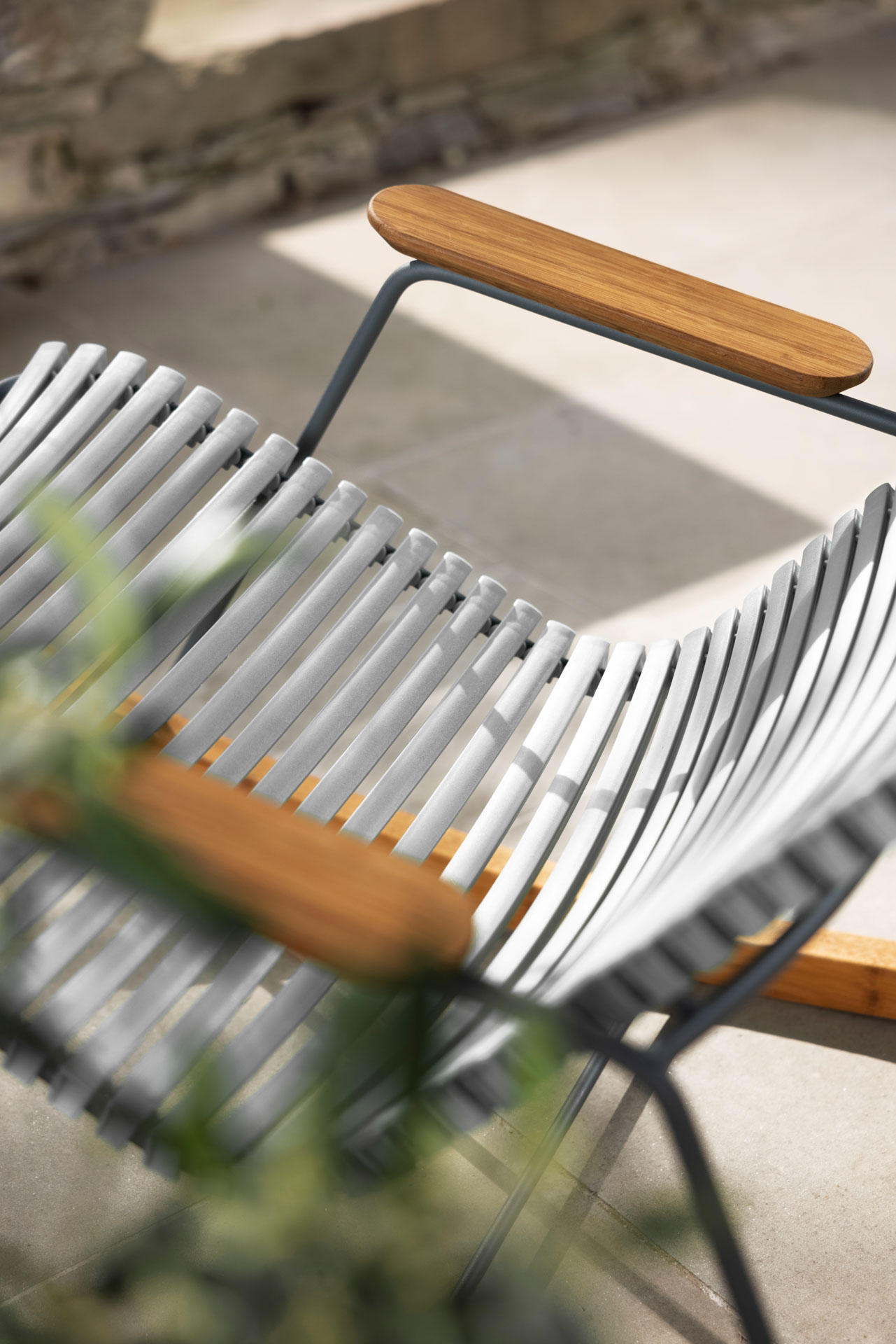 Houe // CLICK Rocking Chair - muted white