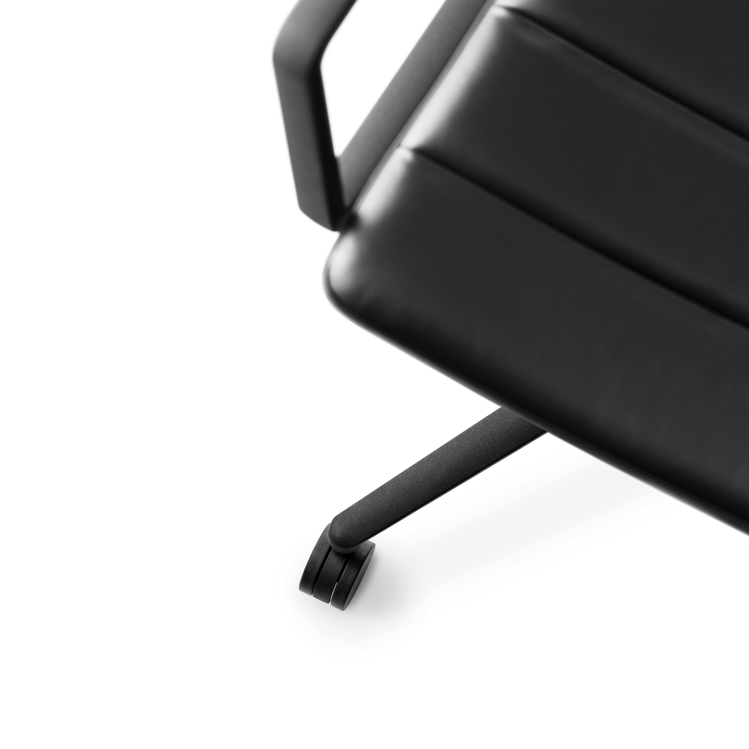 VIPP 452 // SWIVEL CHAIR WITH CASTERS - BLACK ALUMINUM, BLACK LEATHER