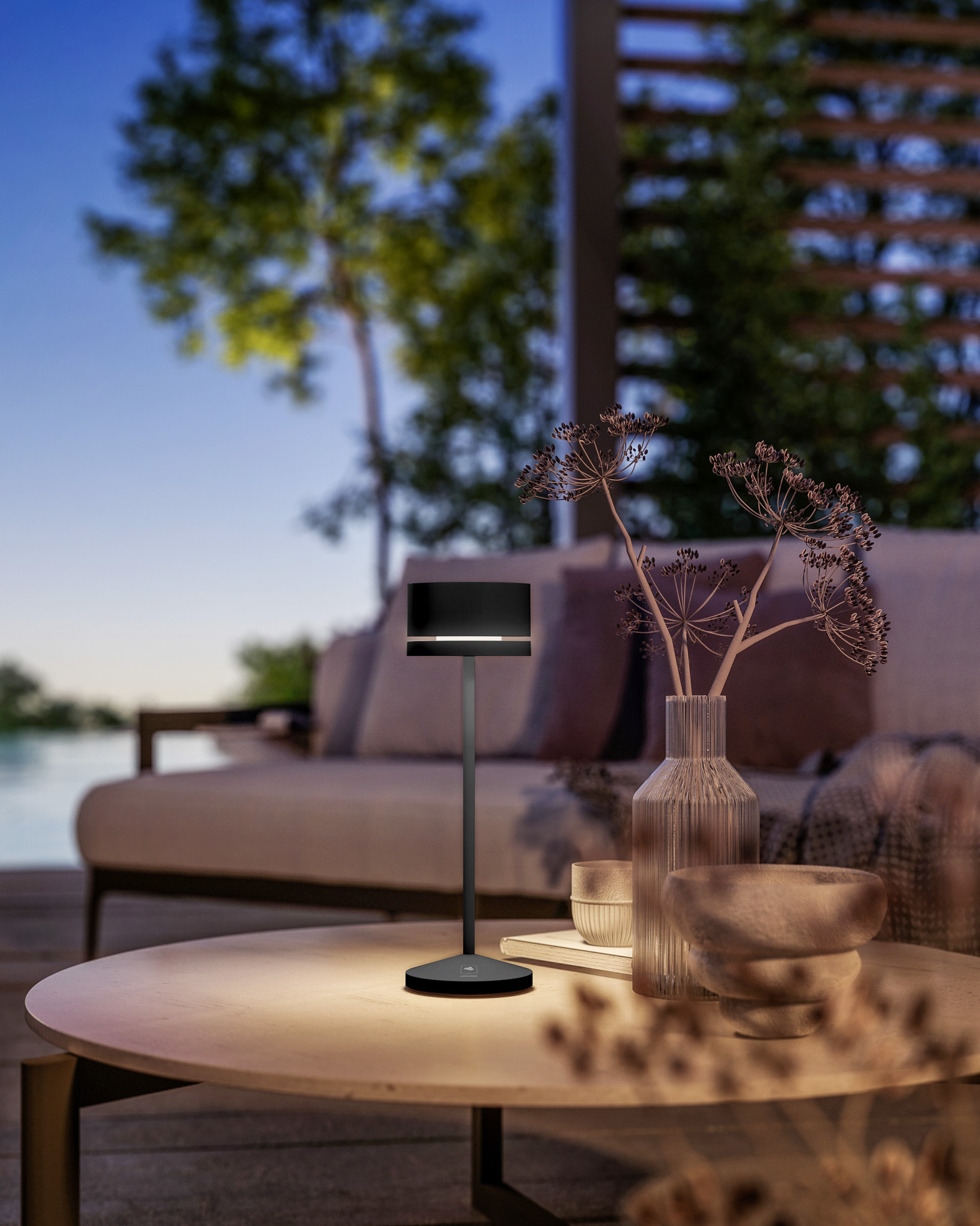 LEONARDO // MONZA - BATTERY-POWERED TABLE LAMP | BLACK