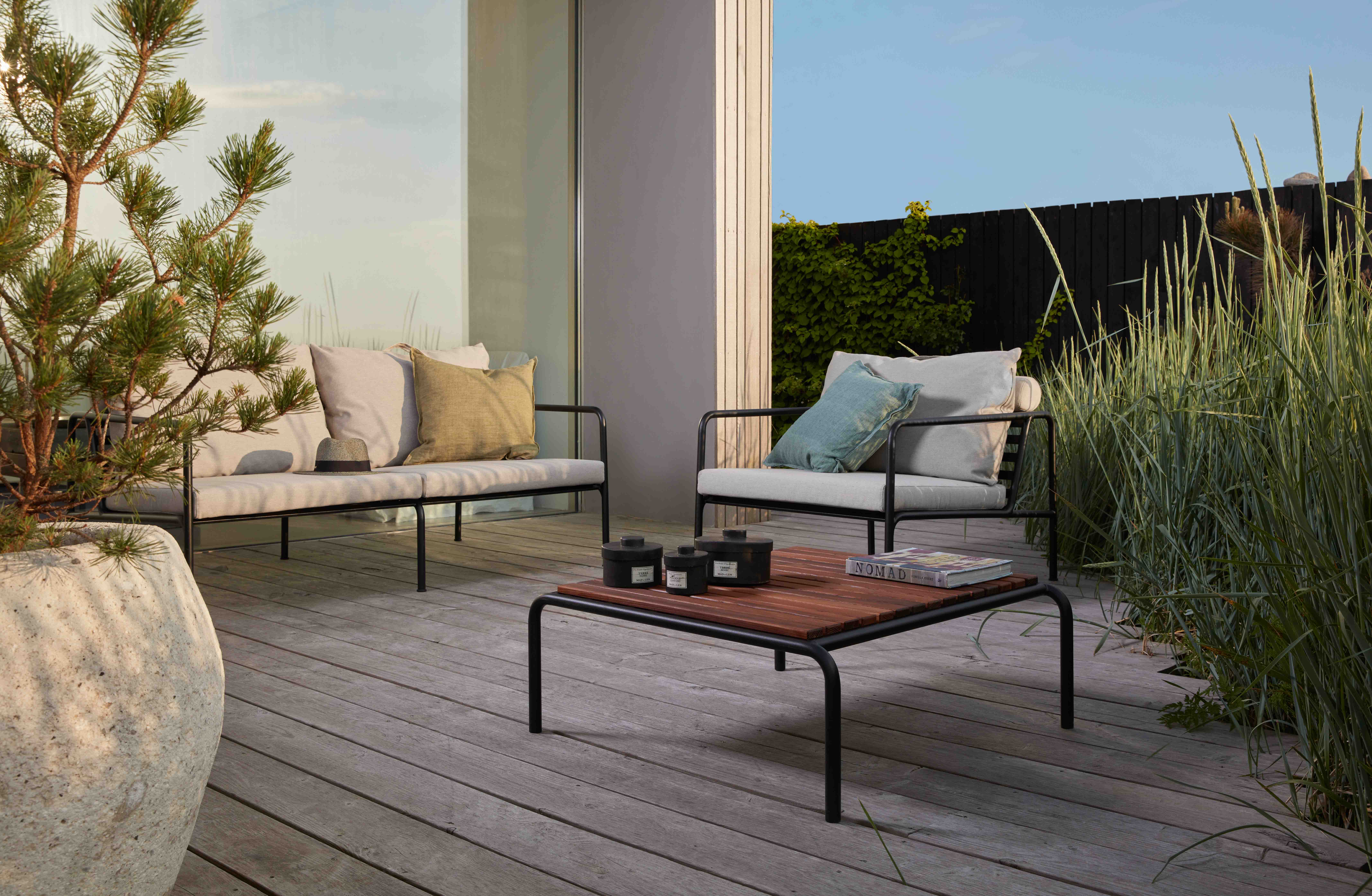 Houe // AVON Ottoman - Loungehocker, Leaf / Muded white